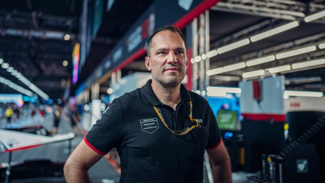 Florian Modlinger, Director Factory Motorsport Formula E, Formula E, London, 2024, Porsche AG