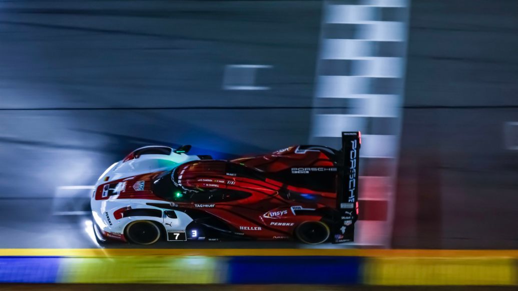 Dane Cameron (USA), Felipe Nasr (BR), Matt Campbell (AUS), Porsche 963, Porsche Penske Motorsport (#7), IMSA WeatherTech SportsCar Championship, Race 11, Braselton (USA), 2024, Porsche AG
